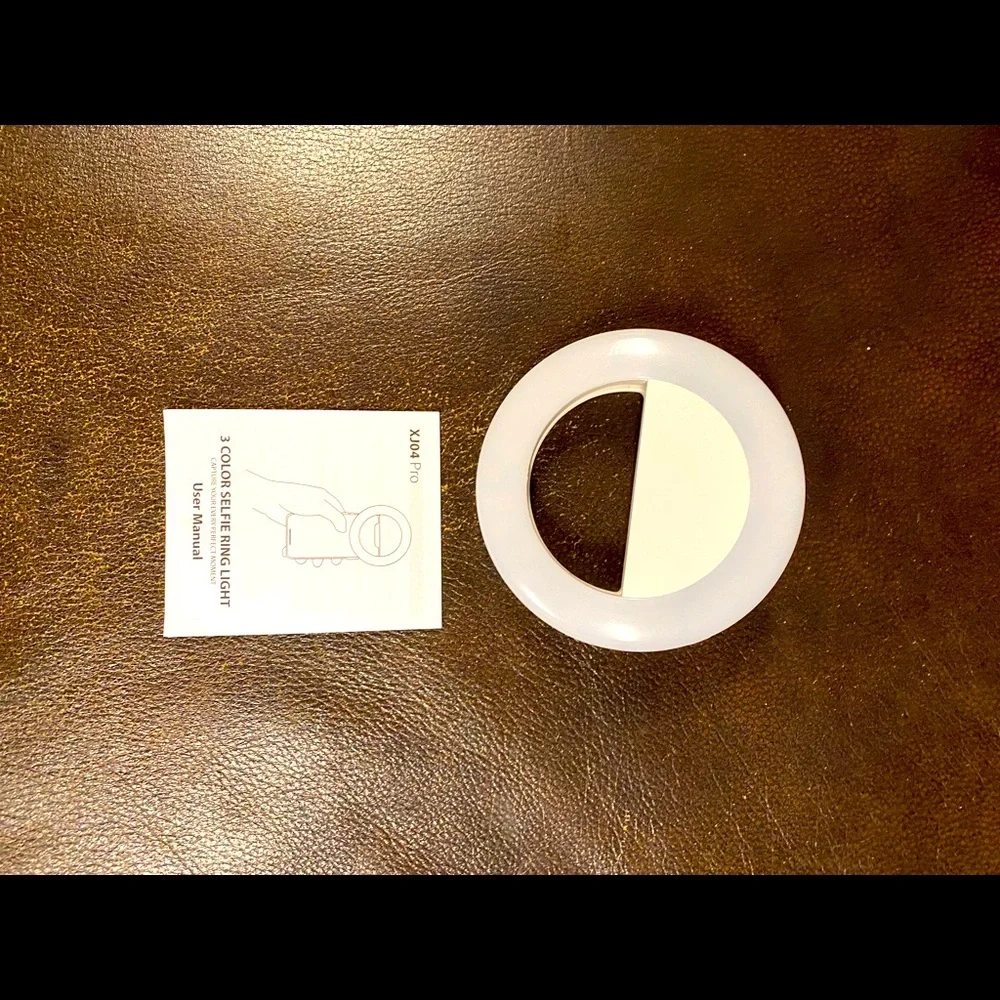 Soar Clip on Selfie Ring Light